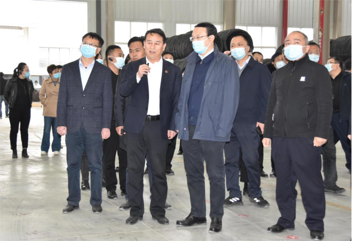 銅川市委常委、副市長劉浩一行到陜建裝配智造公司第二廠區(qū)調研指導工作